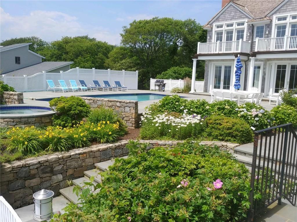 41 Castle Hill Avenue, Newport