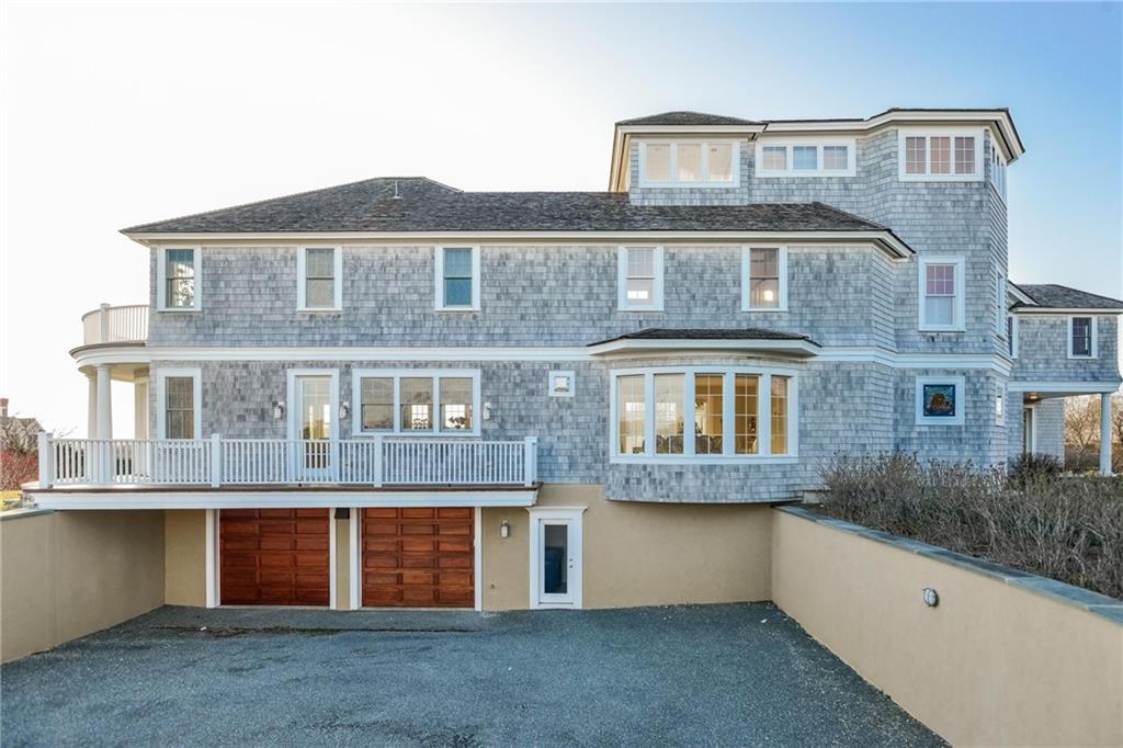 41 Castle Hill Avenue, Newport