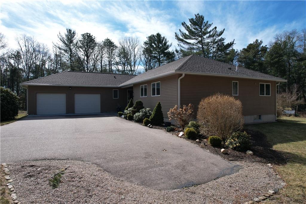 95 Shepherd Drive, South Kingstown