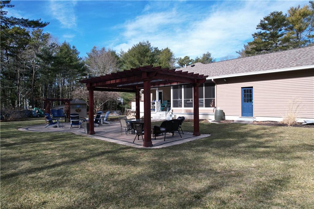 95 Shepherd Drive, South Kingstown