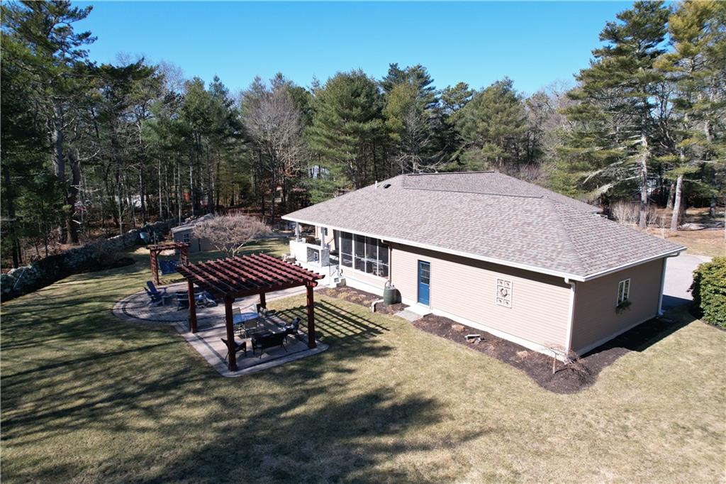 95 Shepherd Drive, South Kingstown