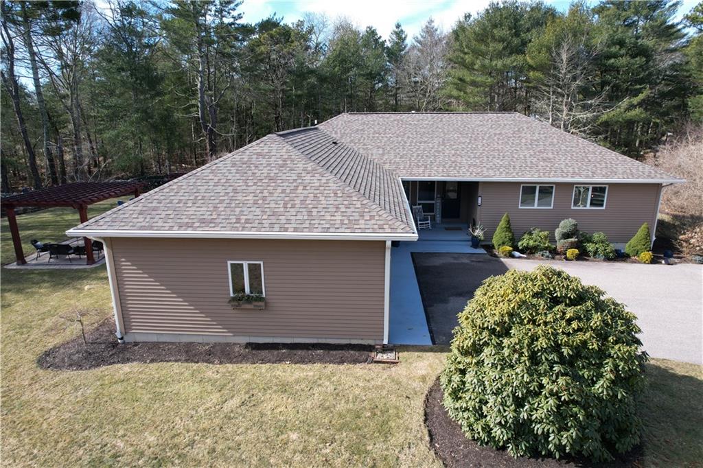95 Shepherd Drive, South Kingstown