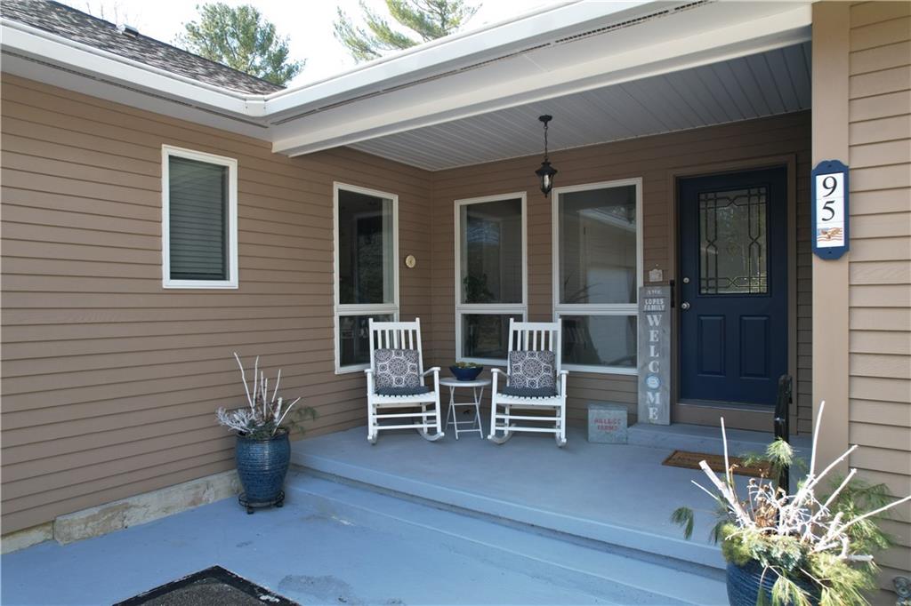 95 Shepherd Drive, South Kingstown