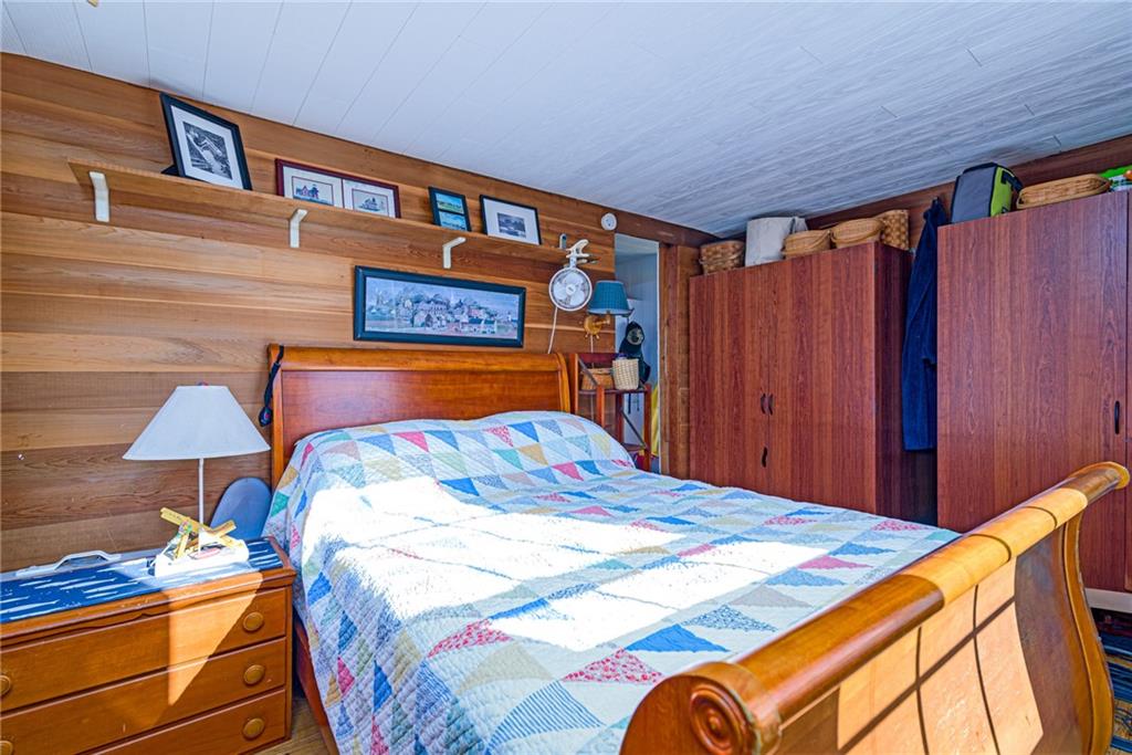 1193 Succotash Road, Narragansett