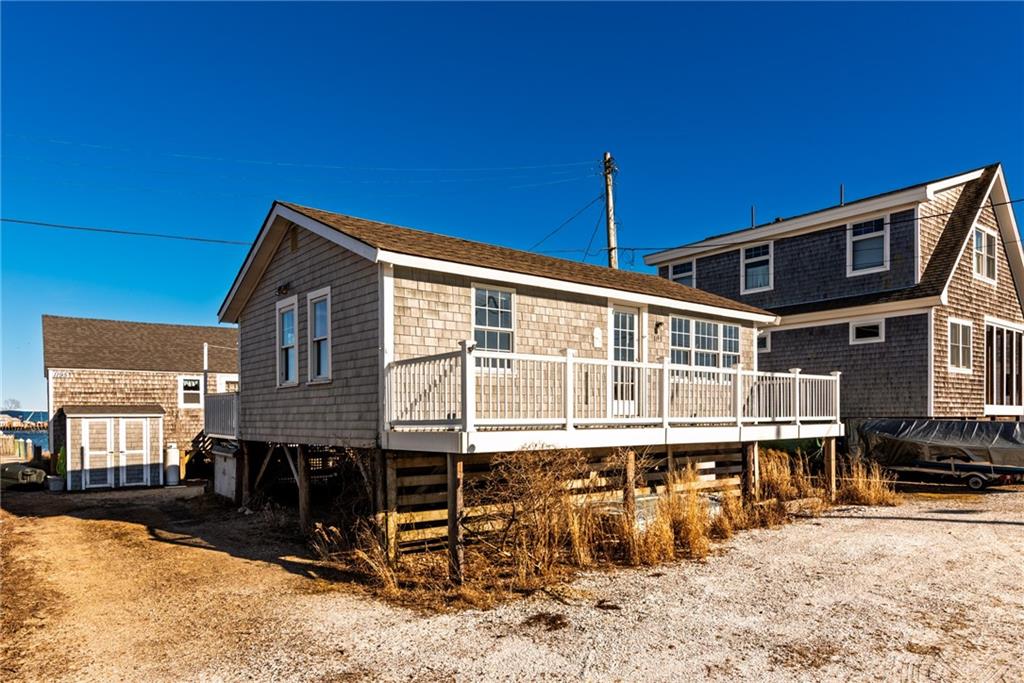 1193 Succotash Road, Narragansett