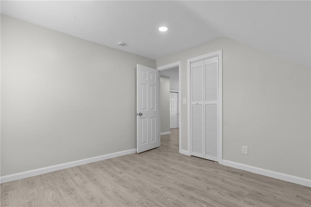 22 Standish Avenue, Providence