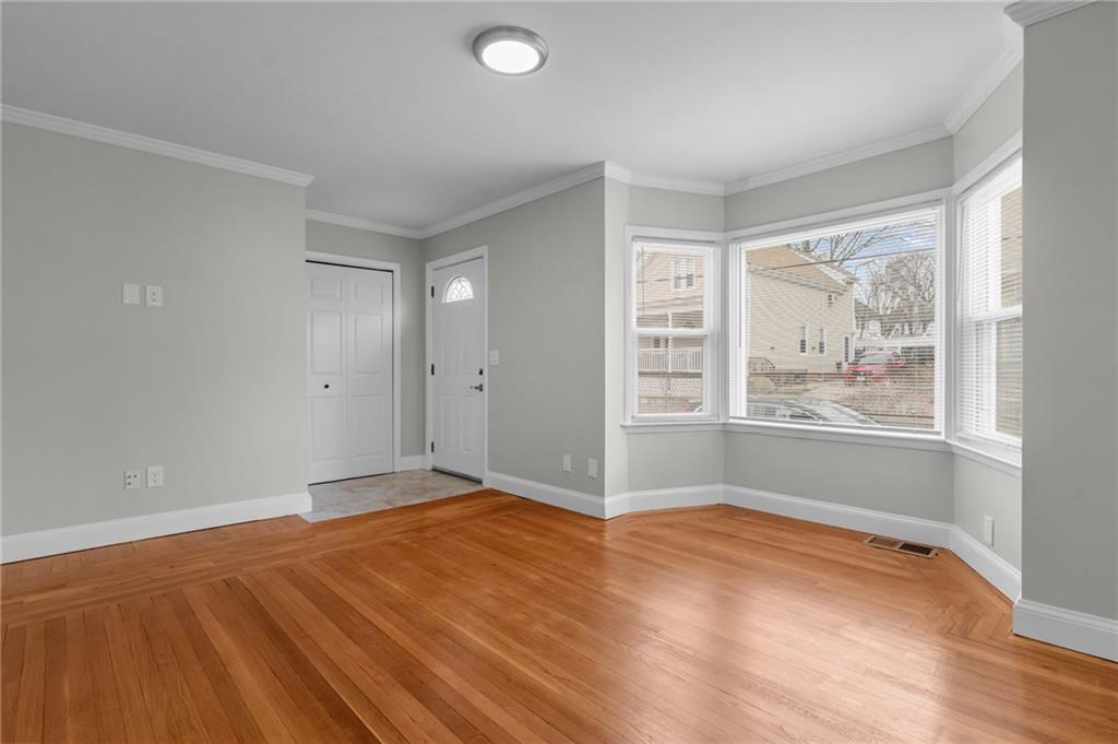 22 Standish Avenue, Providence