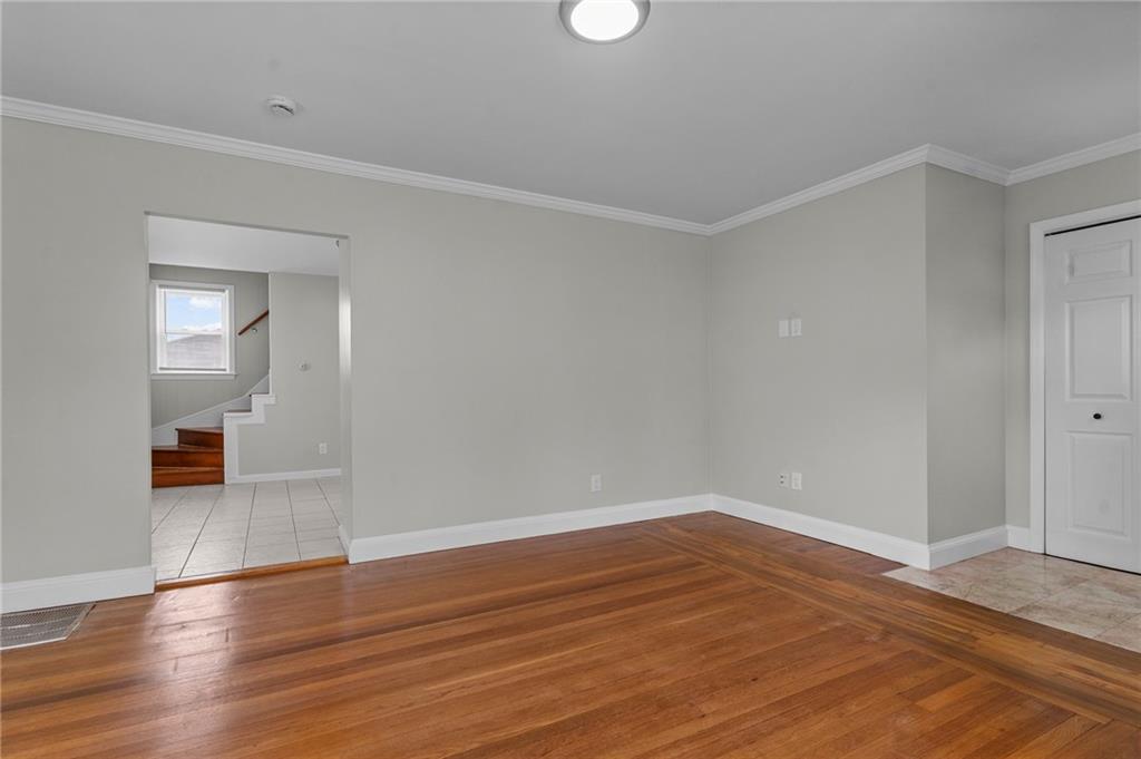 22 Standish Avenue, Providence