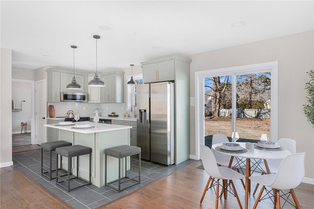 8 Clinton Avenue, Scituate