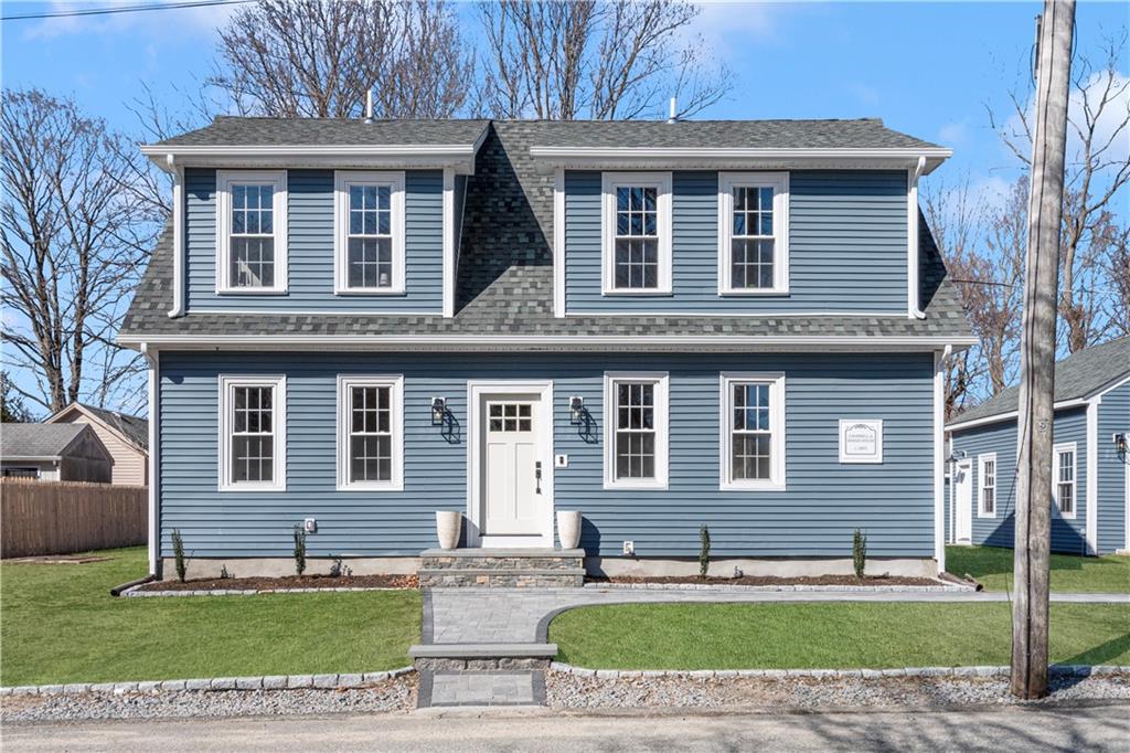 8 Clinton Avenue, Scituate