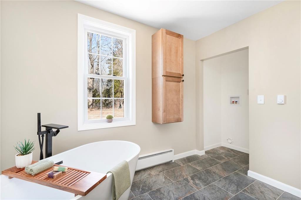 8 Clinton Avenue, Scituate