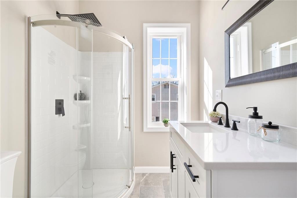 8 Clinton Avenue, Scituate