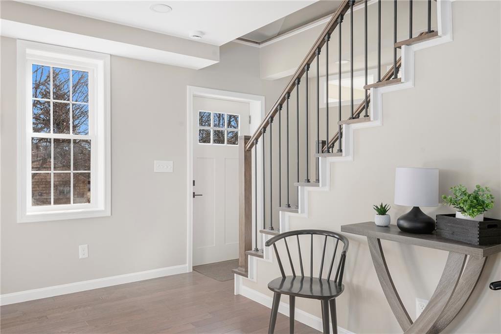 8 Clinton Avenue, Scituate