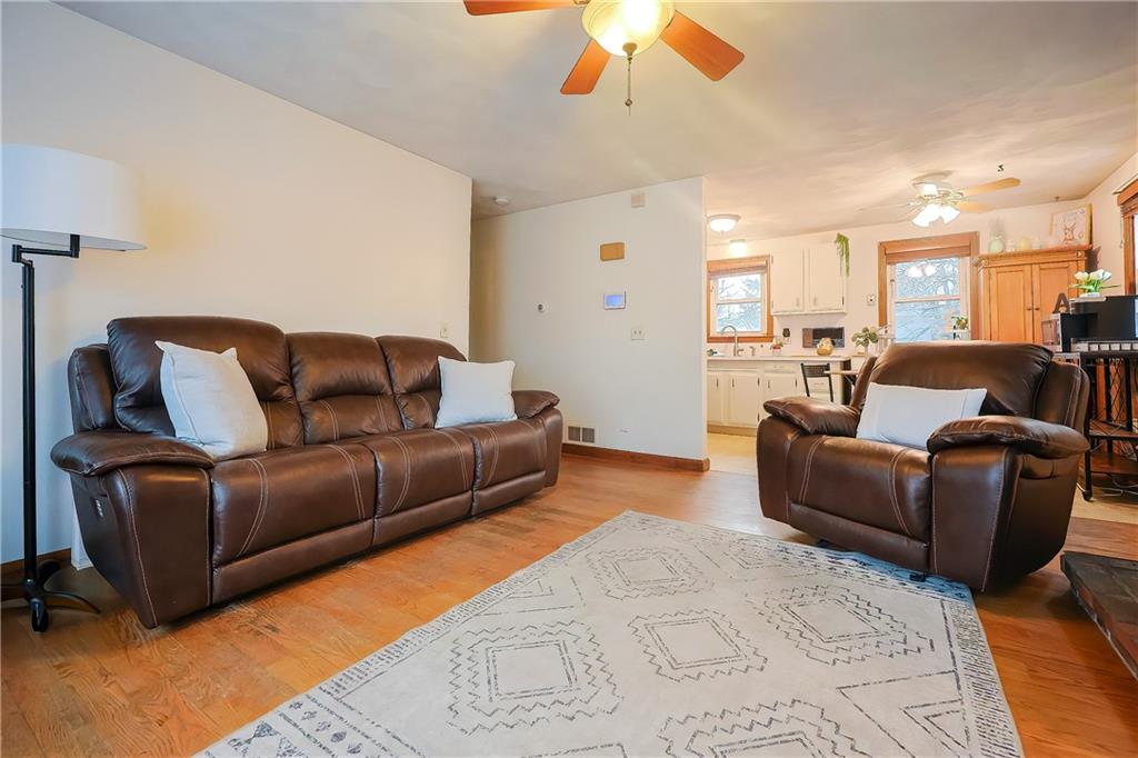 35 Warren Avenue, Cranston