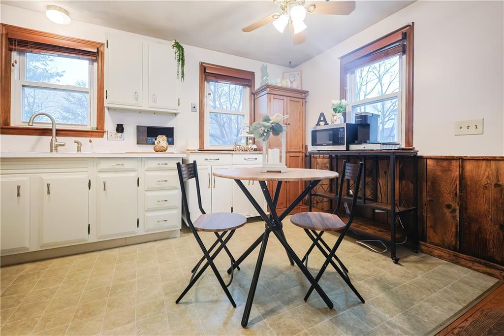 35 Warren Avenue, Cranston