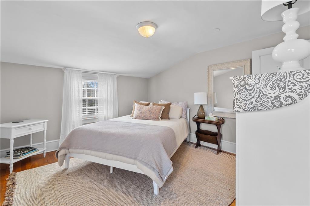 15 Maple Street, Warren