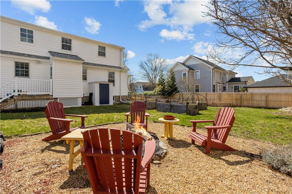 15 Maple Street, Warren