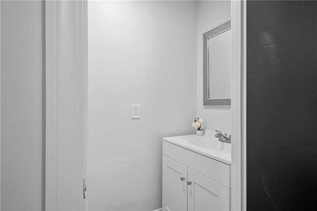 1394 Mendon Road, Cumberland
