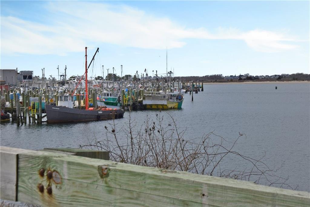 151 Shore Road, Narragansett