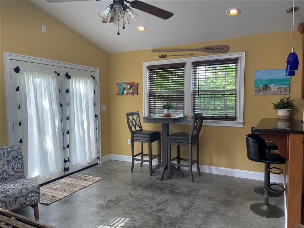 882 Point Judith Road, Narragansett