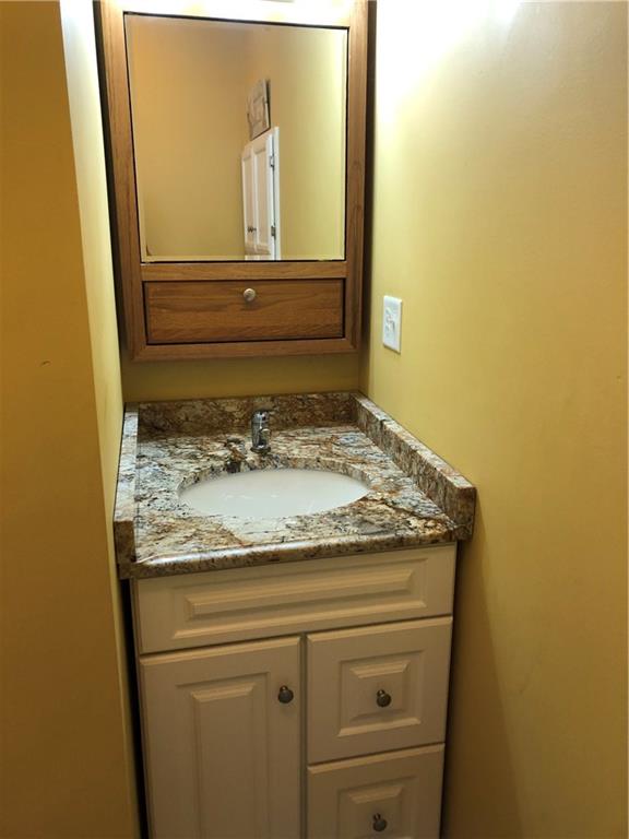 882 Point Judith Road, Narragansett