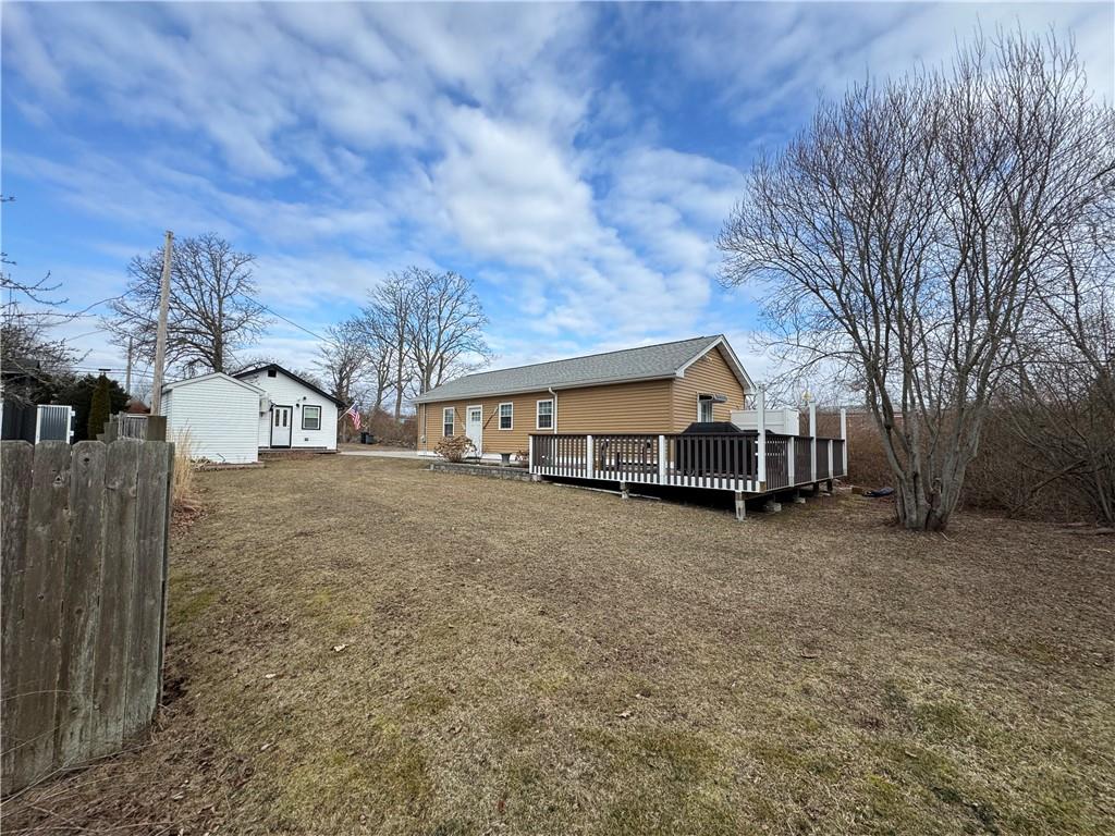 882 Point Judith Road, Narragansett