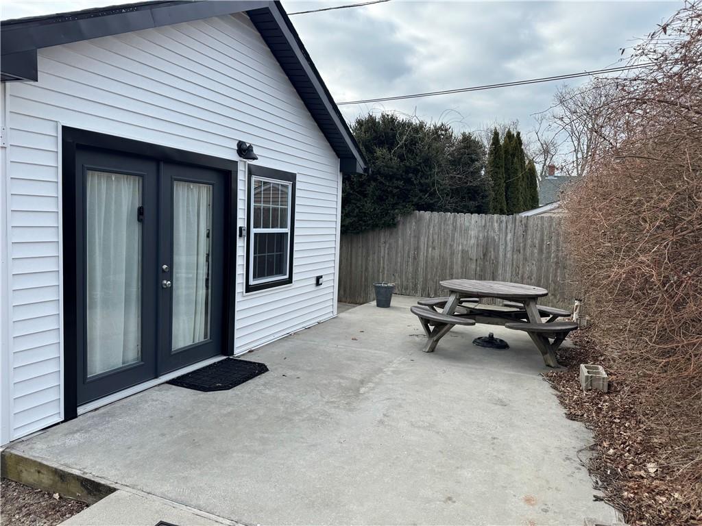 882 Point Judith Road, Narragansett