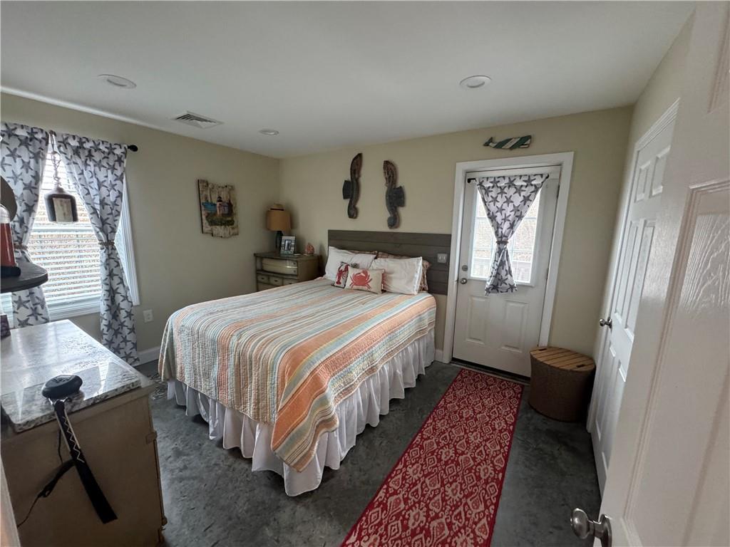 882 Point Judith Road, Narragansett