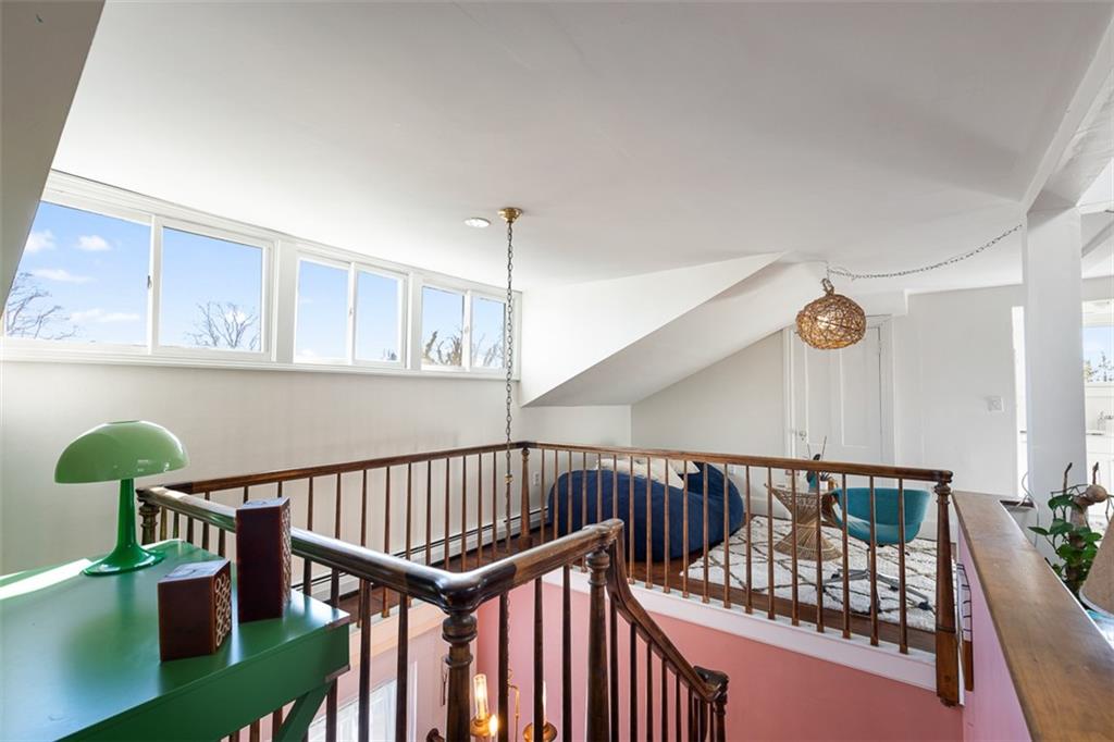 12 Mount. Vernon Street, Unit#05, Newport
