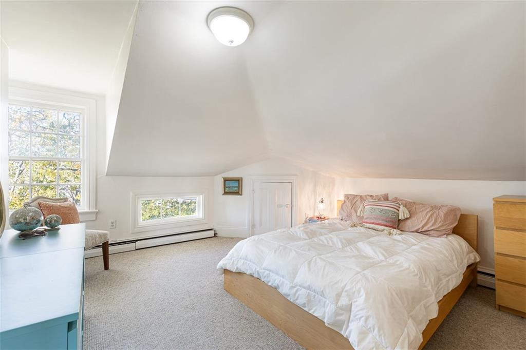 12 Mount. Vernon Street, Unit#05, Newport