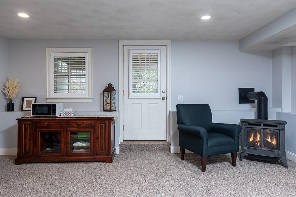 230 Allegra Lane, North Kingstown