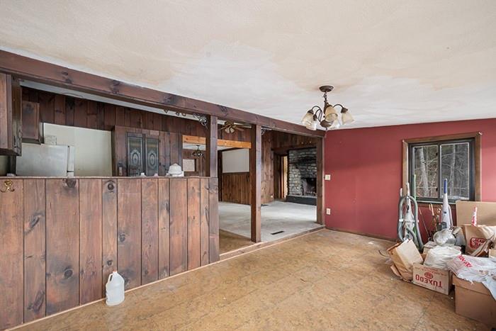 18 Tarklin Pond Drive, North Smithfield