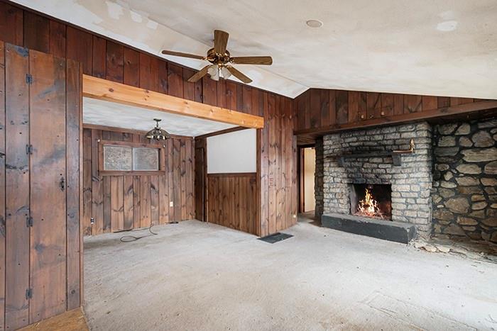 18 Tarklin Pond Drive, North Smithfield