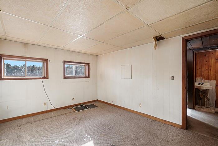 18 Tarklin Pond Drive, North Smithfield