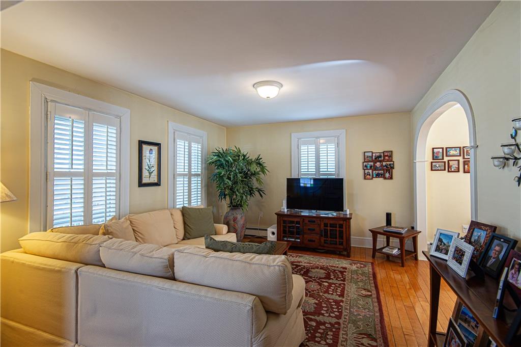 442 Summer Street, Woonsocket