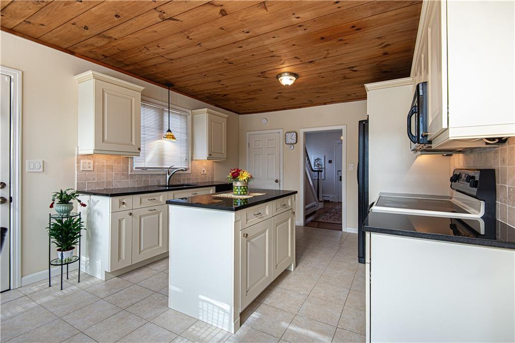 442 Summer Street, Woonsocket