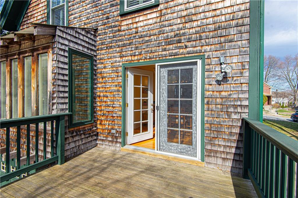 442 Summer Street, Woonsocket