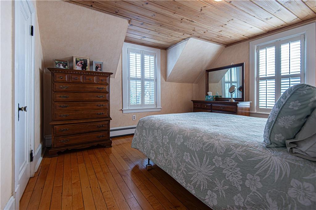 442 Summer Street, Woonsocket