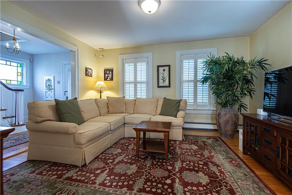 442 Summer Street, Woonsocket