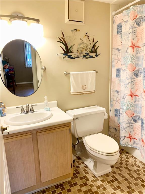 650 East Greenwich Avenue, Unit#5-102, West Warwick