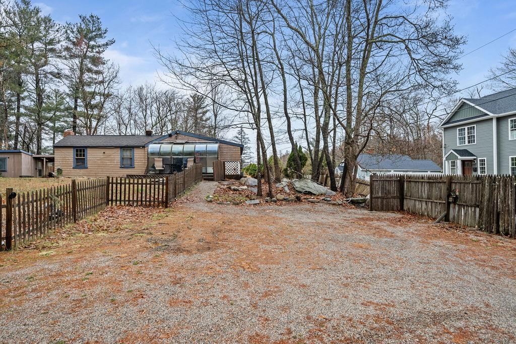 20 Echo Road, Glocester