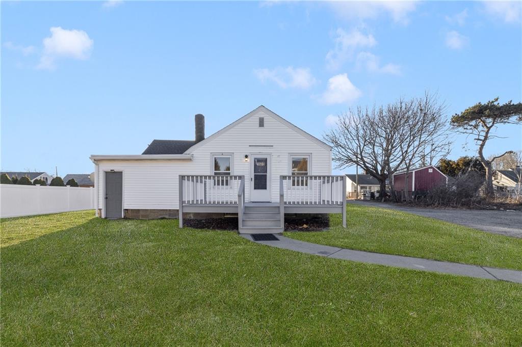 1609 West Main Road, Middletown