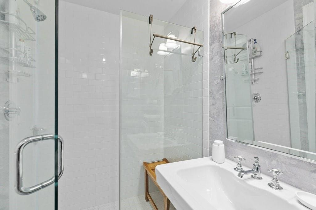 1 Tower Drive, Unit#1203, Portsmouth
