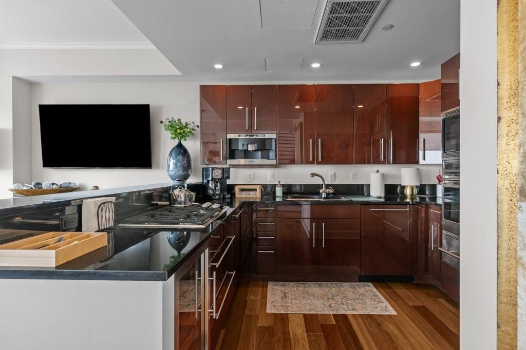 1 Tower Drive, Unit#1203, Portsmouth