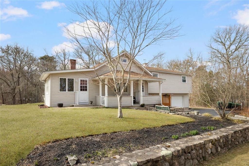 270 Buckeye Brook Road, Charlestown