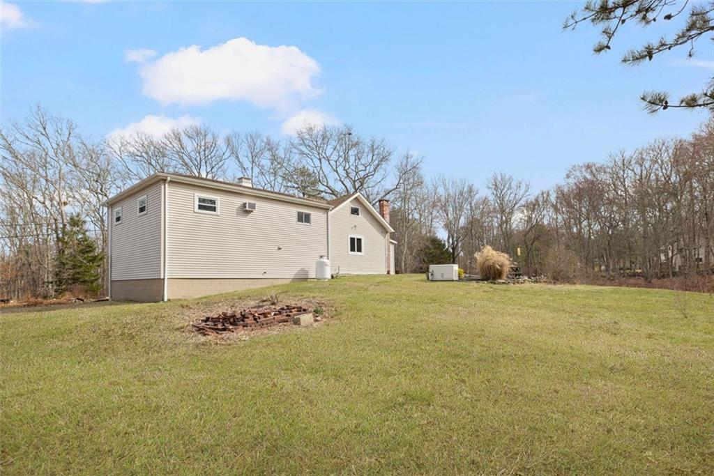 270 Buckeye Brook Road, Charlestown