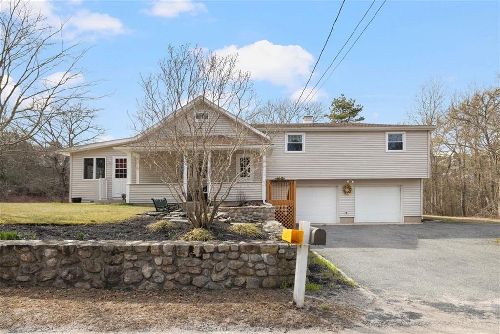 270 Buckeye Brook Road, Charlestown