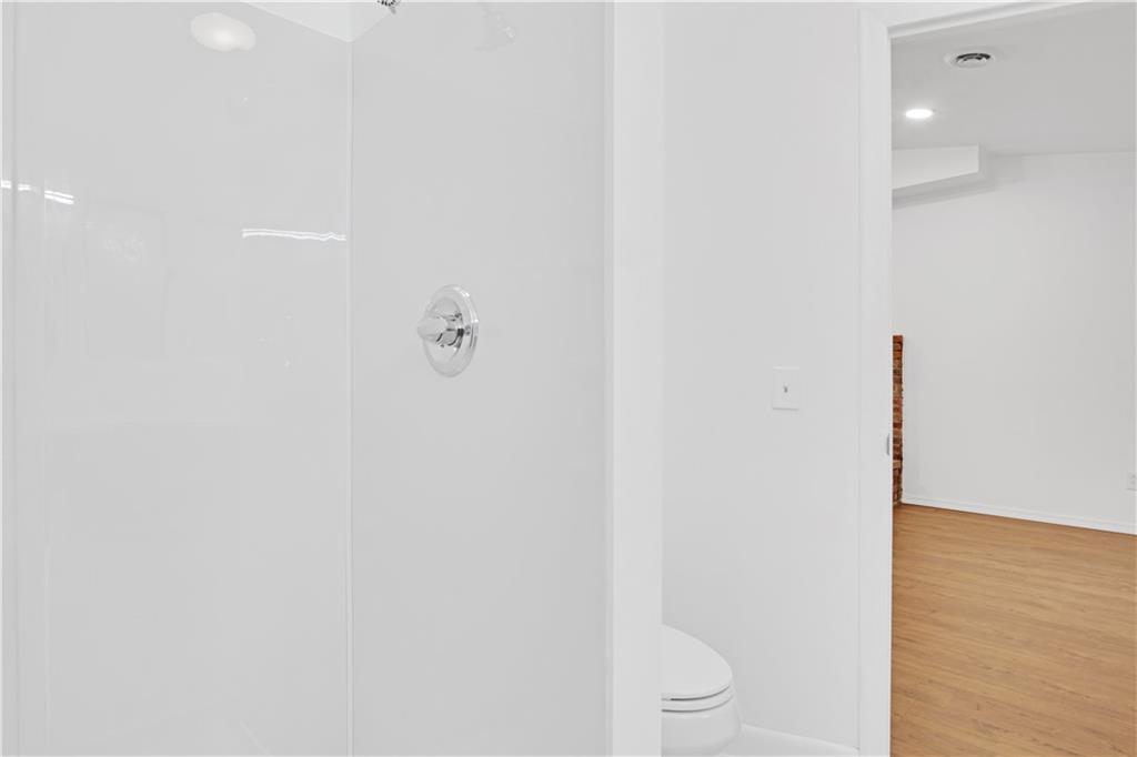 20 Holly Hill Court, East Greenwich