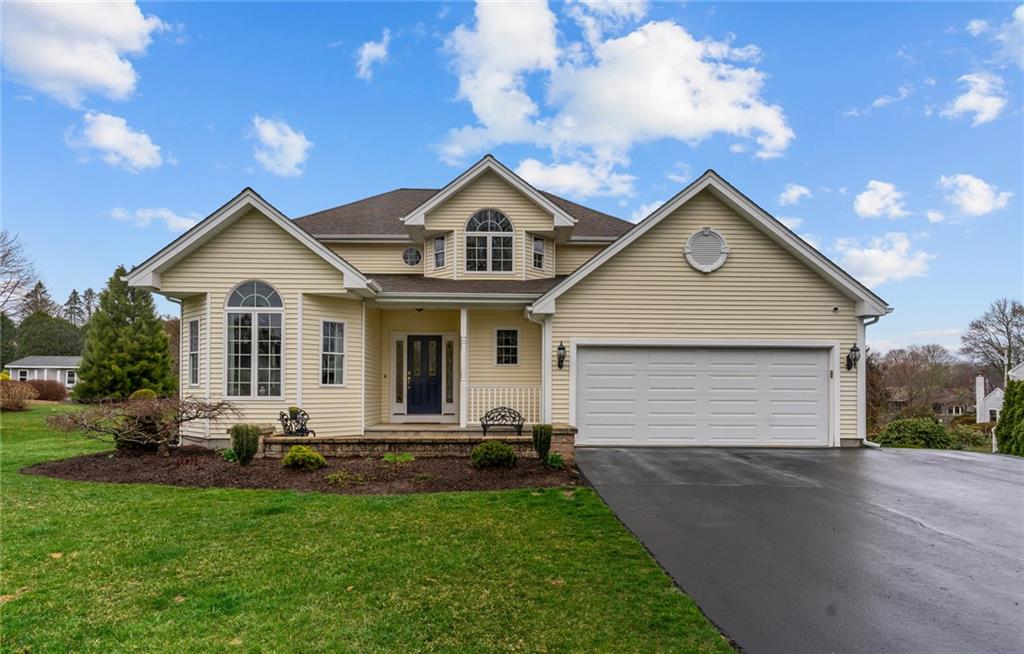101 Hunt Avenue, South Kingstown