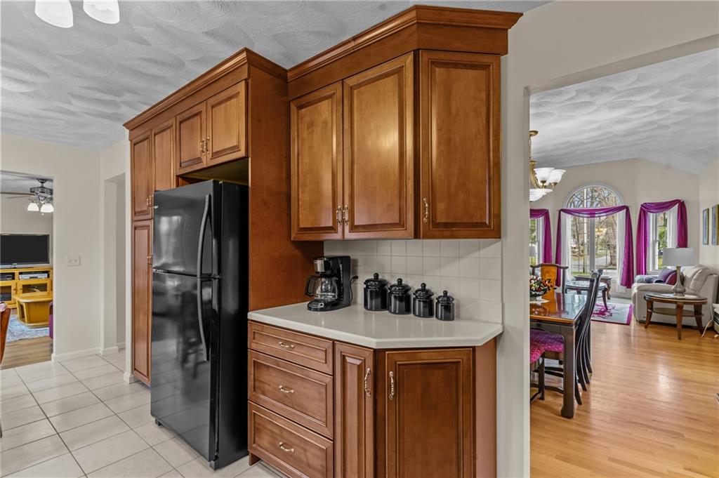 101 Hunt Avenue, South Kingstown